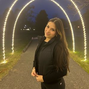 Meet your Posher, Sofia
